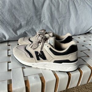 New balance 997H neutral sneakers